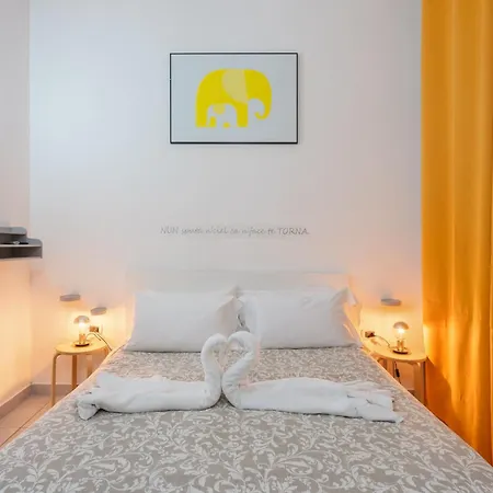 Nina בית הארחה