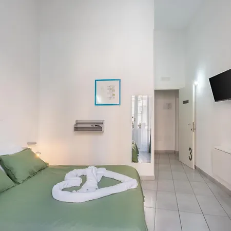 בית הארחה Nina