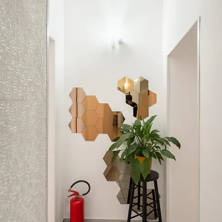 בית הארחה Nina נאפולי