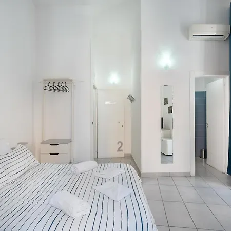 בית הארחה Nina