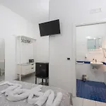 Nina 4*